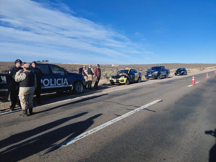 El operativo en el Valle de Uco, luego del robo perpetrado por la mujer en San Rafael. 