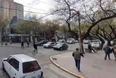 El hombre fue a un cajero del centro y a la salida le robaron todo lo que sacó El hombre fue a un cajero del centro y a la salida le robaron todo lo que sacó