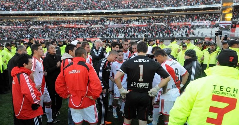 El descenso está consumado. No hay consuelo para los jugadores de River