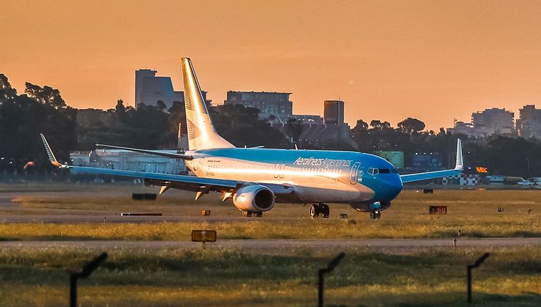 La nueva administración de Aerolíneas Argentinas están impulsando cambios para mejorar las operaciones y reducir el déficit