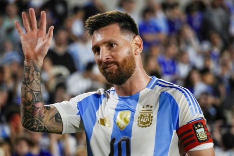 Frente a Venezuela y por las Eliminatorias Sudamericanas, será el último partido oficial de Messi en la Selección argentina como local. Frente a Venezuela y por las Eliminatorias Sudamericanas, será el último partido oficial de Messi en la Selección argentina como local.