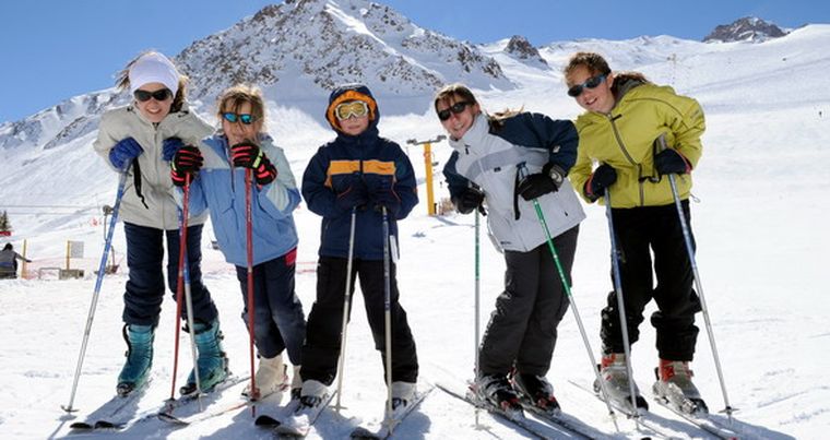 Modelos de la nieve: Guadalupe, Macarena, Renata, Manuela y Rosario. Foto: Nacho Gaffuri / MDZ