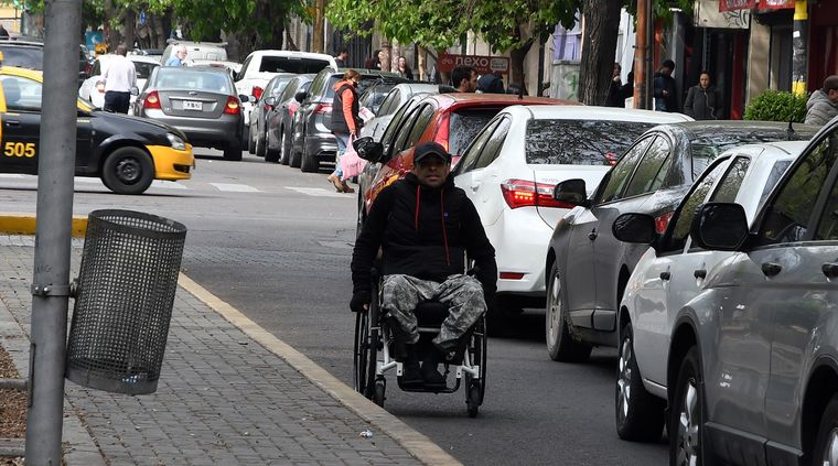 La cantidad de pensionados por invalidez laboral subió desde 2003 en una proporción peor a la de un país en guerra. Foto: ALF PONCE MERCADO / MDZ