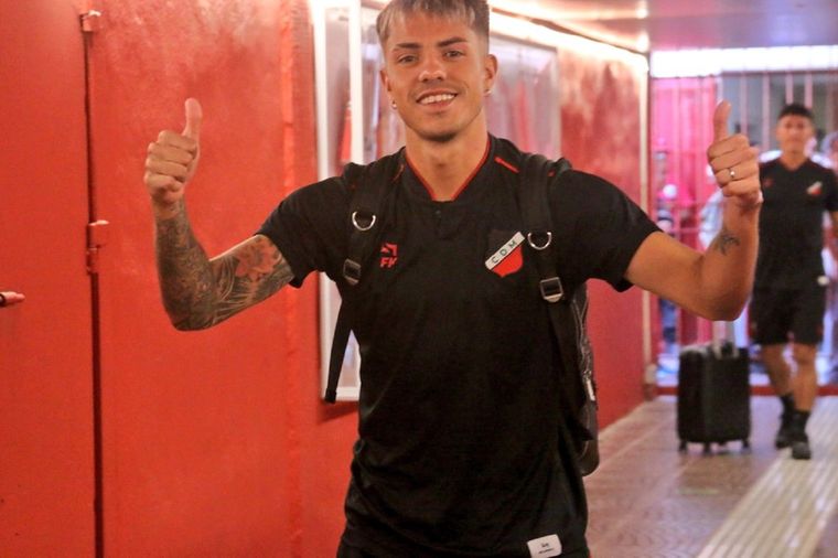 El Cruzado llegó al estadio ilusionado con el ascenso. Foto: Deportivo Maipú