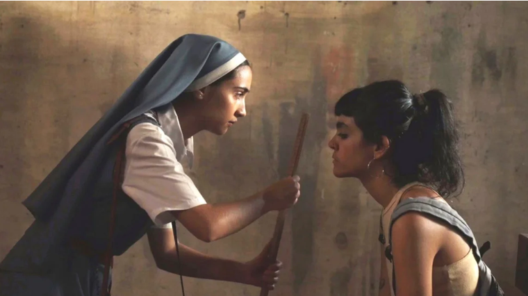 Los espectáculos del sábado. Los espectáculos del sábado.