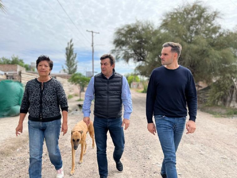 De Marchi presentó al precandidato Pradines en Guaymallén. Foto: @OmarDeMarchi