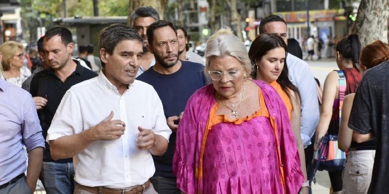 Fernan Quiros y Elisa Carrio Fernán Quirós y Elisa Carrió en una actividad de campaña. Foto: Prensa CC-ARI