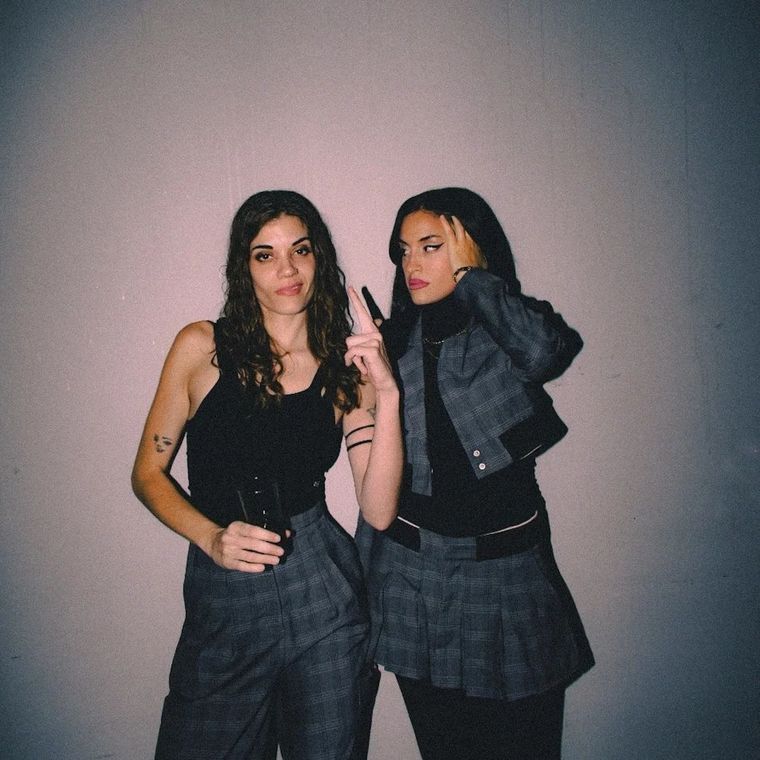 An Espil y Abril Olivera son las cantantes de Nafta. Foto: Instagram An Espil