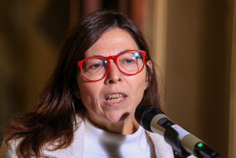El Banco Nación deberá mostrar los recibos de sueldo de Silvina Batakis. Foto: Noticias Argentinas