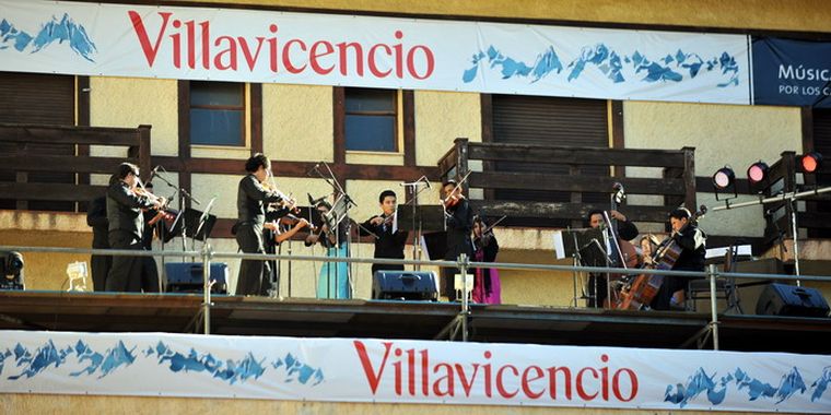 La Camerata del Oriente, de Santa Cruz de la Sierra (Bolivia) fueron ovacionados. Foto: Gentileza