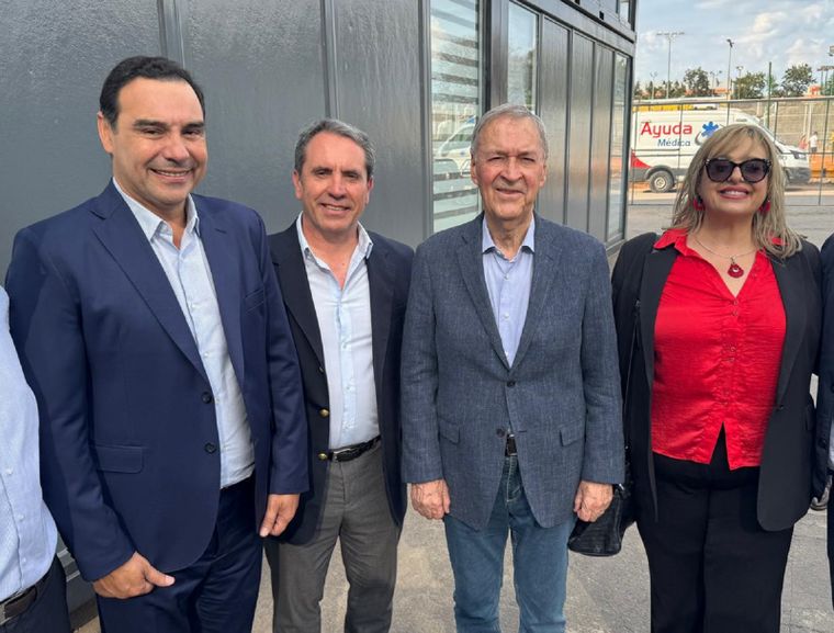 Gustavo Valdés, Jorge Difonso, Juan Schiaretti y Flavia Manoni.