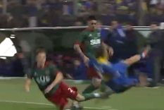 Zeballos recibió una durísima patada en el Boca-Agropecuario. Zeballos recibió una durísima patada en el Boca-Agropecuario.