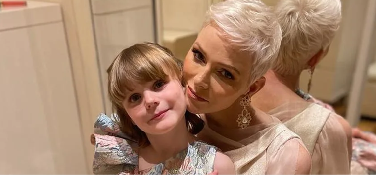 Charlene de Mónaco es una de las royals con más estilo del mundo. Foto: Instagram @hshprincesscharlene