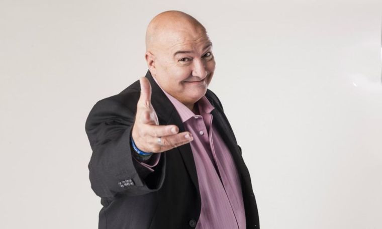 Larry de Clay se casará este viernes El humorista de 61 años está pasando un excelente momento personal