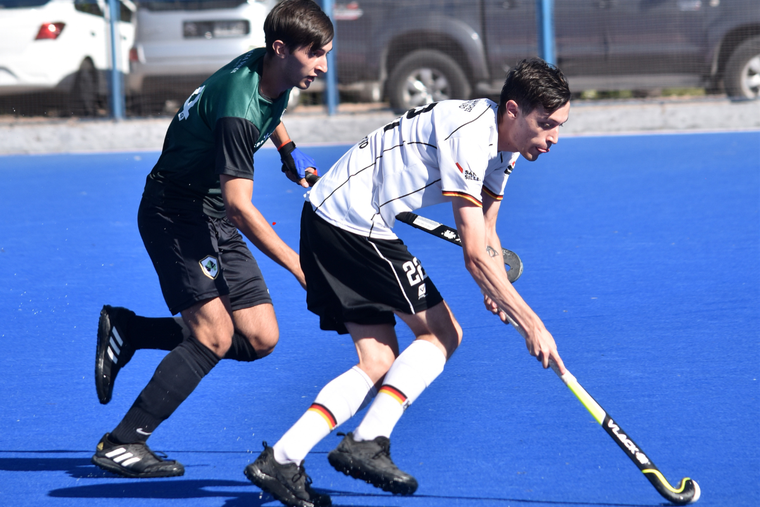 Arrancó el Apertura de hockey sobre césped masculino Foto: Prensa Alemán