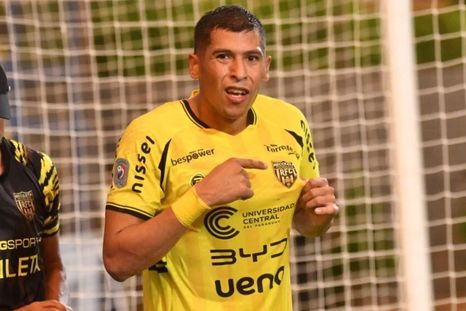 Wilfrido Báez, jugador de Recoleta que se fue expulsado ante Boca, lanzó una picante frase.