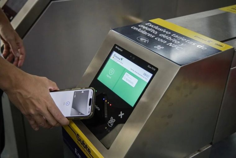 Ahorrá pagando el subte con una tarjeta Mastercard de Banco Provincia Foto: Gobierno de la Ciudad de Buenos Aires