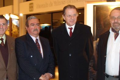 MDZol | El cónsul de Perú Alberto Fernández Prada Franco junto a Carlos Benvenutti -cónsul de San Marino-, Jorge Nanclares -presidente de la Suprema Corte- y Gerardo Belinsky -cónsul de Israel-. Foto: MDZ