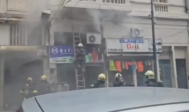 El hecho ocurrió en el cruce de la calle Juan José Paso, entre Avenida Corrientes y Lavalle.
