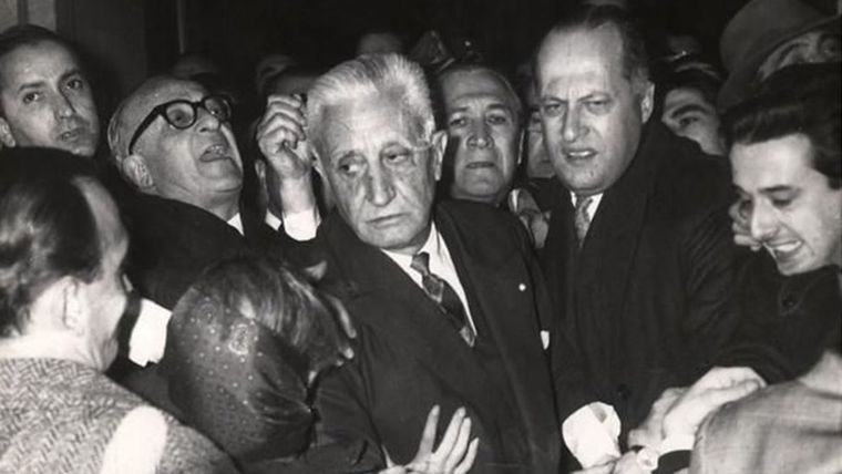 El golpe a Illia es una de las efemérides de esta semana  El golpe a Illia es una de las efemérides de esta semana