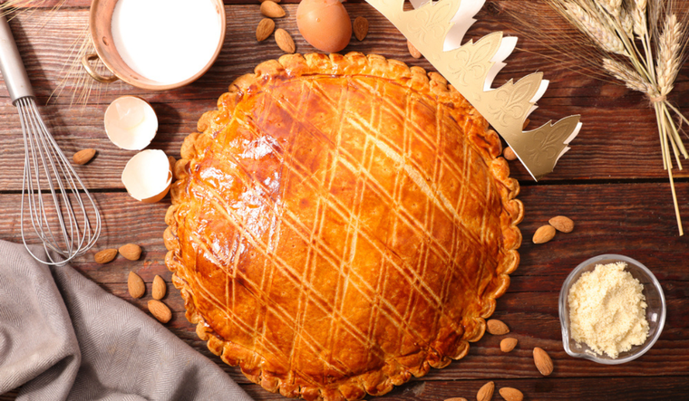 Galette des rois de almendra: un bocado de tradición francesa Foto: Shutterstock