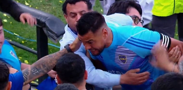 El arquero del Xeneize y un particular suceso que puede marcar un antes y un después. Foto: Captura