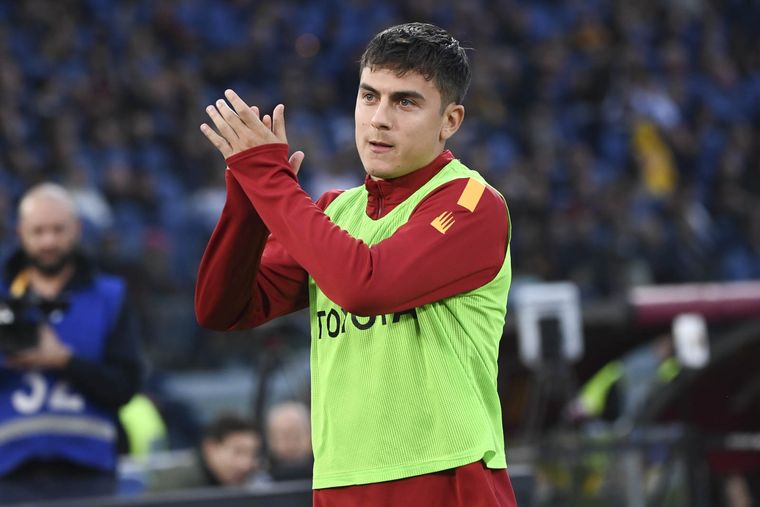 Dybala sumó 20 minutos en la Roma y tranquilizó a la Selección argentina a días del debut en Qatar.