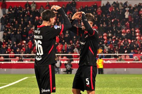 El posteo de Felipe Loyola y Pablo Galdames tras los incidentes en el partido entre Universidad de Chile e Independiente. Foto: @Independiente. El posteo de Felipe Loyola y Pablo Galdames tras los incidentes en el partido entre Universidad de Chile e Independiente. Foto: @Independiente.