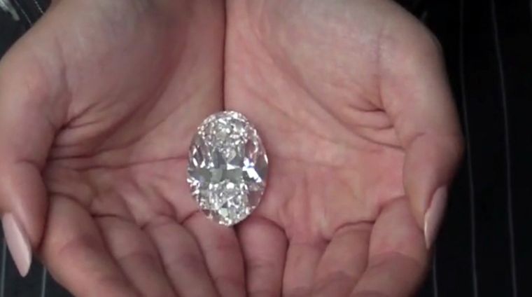 La pieza se clasifica como un diamante de tipo IIa. Es el más importante del mundo porque esencialmente representa menos del 2% de todos los demás diamantes ya existentes. 