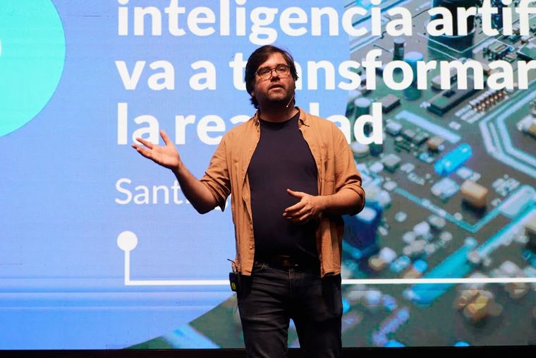 Santiago Siri será parte de un foro que busca generar debate y networking en un momento sensible para la construcción. Santiago Siri será parte de un foro que busca generar debate y networking en un momento sensible para la construcción.