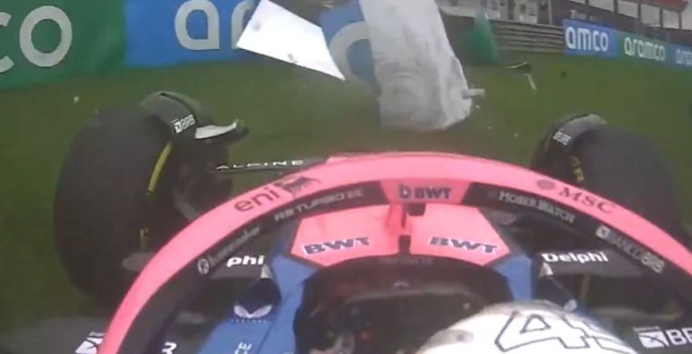 Colapinto chocó y debió abandonar la carrera sprint del GP de Brasil.