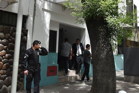 En otros momentos, los colegios han pedido mayor presencia policial en horarios clave, como salidas y siestas. Foto: ALF PONCE MERCADO / MDZ