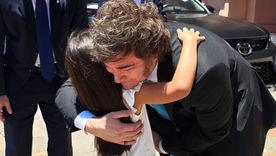 aitana, la nina mendocina que javier milei abrazo en la casa rosada aitana, la nina mendocina que javier milei abrazo en la casa rosada