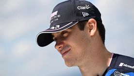 Dos Francos y una anécdota imperdible Colapinto fue al Bernabéu a ver a Mastantuono y terminó agradeciendo los cánticos de la hinchada del Real Madrid. Dos Francos y una anécdota imperdible Colapinto fue al Bernabéu a ver a Mastantuono y terminó agradeciendo los cánticos de la hinchada del Real Madrid.