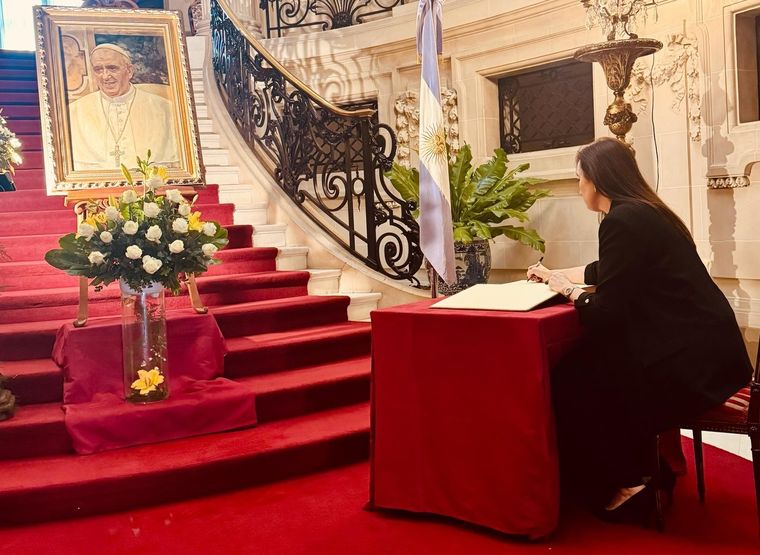 Villarruel hizo pública la misiva en sus redes sociales Foto: X @VickyVillarruel