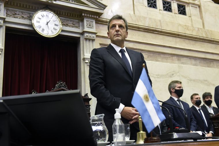 El peronismo federal lanzó duras críticas contra Sergio Massa. Foto: Télam.