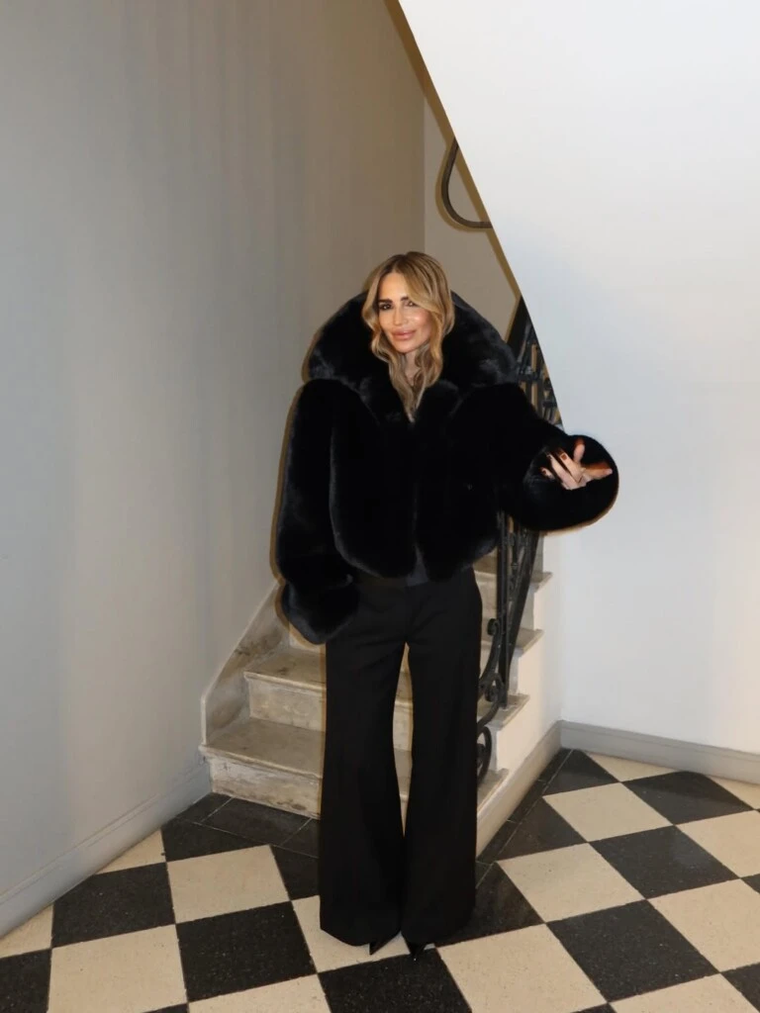 El abrigo oversized es una de las tendencias más difíciles de llevar. El abrigo oversized es una de las tendencias más difíciles de llevar.