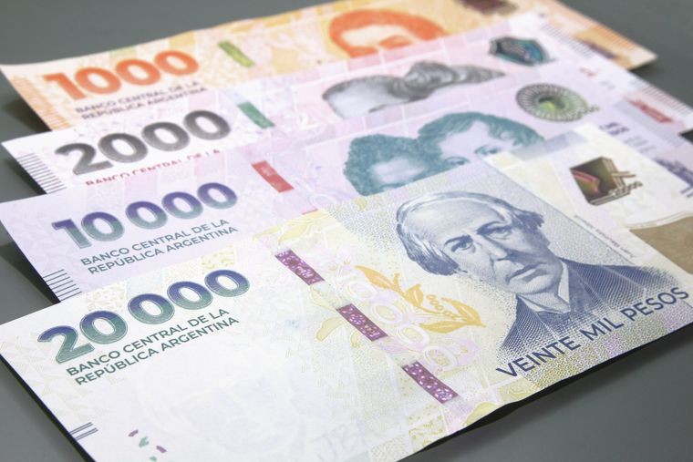 Hoy cobran jubilados con DNI terminados en 8 y 9 y beneficiarios de la prestación por desempleo con la misma terminación.