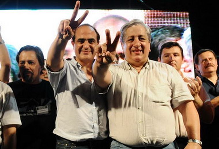 Adaro y Piumato en un acto en Mendoza. Foto: MDZ