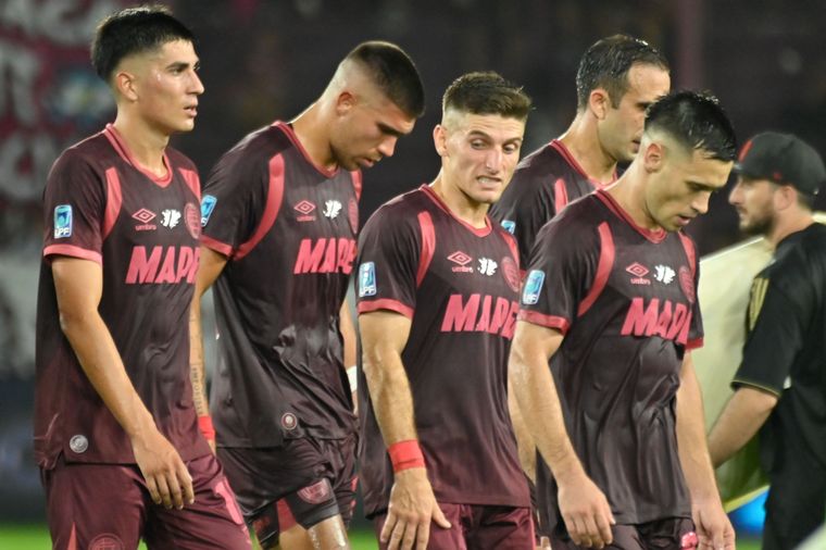 Lanús se fue preocupado por el rendimiento previo a su debut en la Libertadores ante Mirassol y el clásico frente a Banfield.