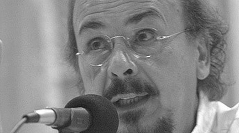 El periodista, en aprietos con la historia. Foto: La Nación