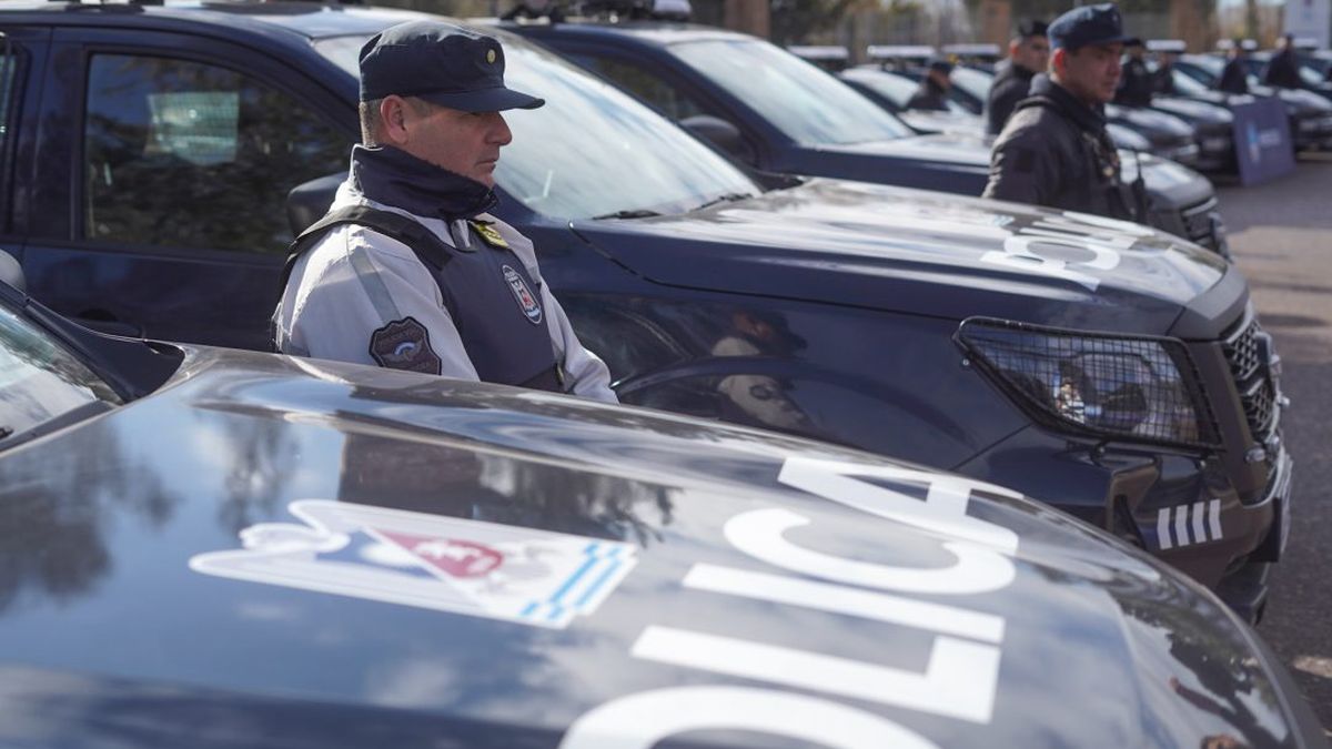 Un menor fue detenido tras un robo con arma blanca en una parada de colectivos