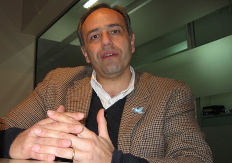 Bestani dijo que Mendoza necesita realizar profundas reformas y transformaciones.