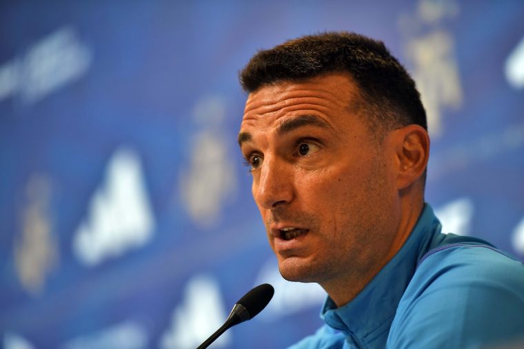 Scaloni sufrió una inesperada baja para los compromisos de Paraguay y Perú. Foto: Télam