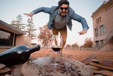 Rodrigo Kohn, uno de los sommeliers con más personalidad de la Argentina. Imagen: Lavizzari Fotografía. Foto: Mdz