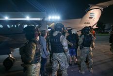 Ocho personas detenidas en el procedimiento realizado en la provincia de Córdoba fueron deportadas a Ecuador Foto: Ministerio de Seguridad