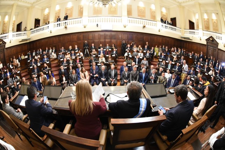 Uno por uno, todos los candidatos para la Legislatura provincial.