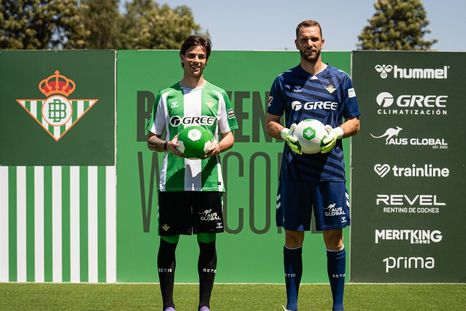 Valentín Gómez dejó Vélez y fue presentado en el Real Betis de España. Foto: @RealBetisBalompié