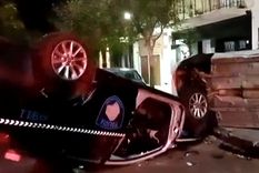 El incidente ocurrió en el barrio porteño de Palermo. El agente de la Policía de la Ciudad fue derivado con politraumatismos al Hospital Fernández. Foto: Captura de video