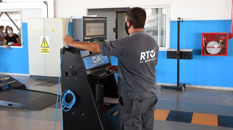 La RTO es un trámite obligatorio por ley desde 2022 en Mendoza. Foto: ALF PONCE MERCADO / MDZ
